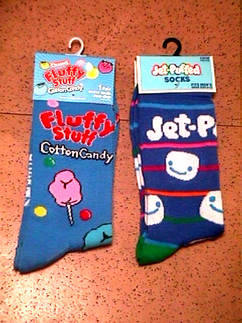SOCKS Fluffy Stuff COTTON CANDY + Jet Puff MARSHMALLOWS iconic ad logo trendy