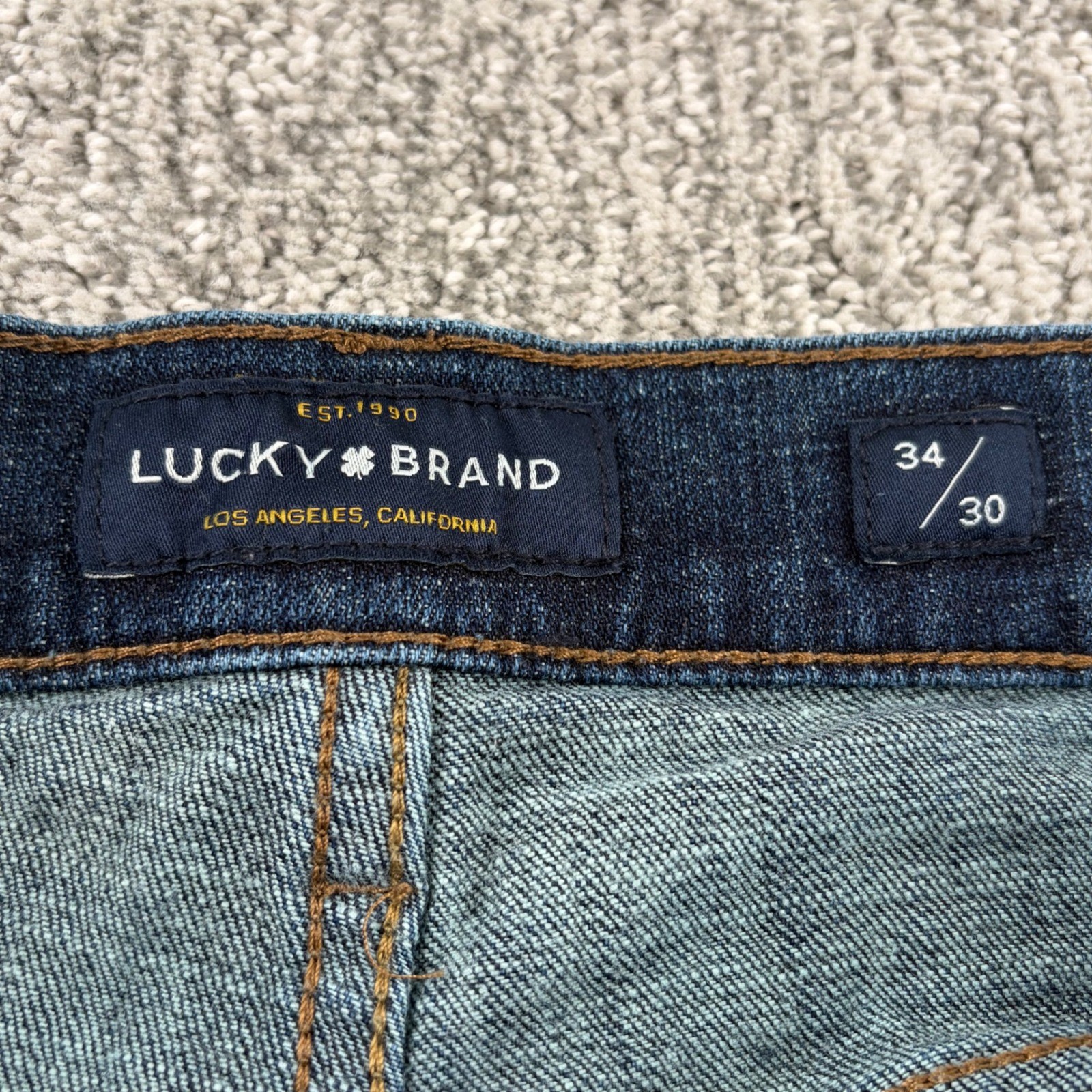 Lucky Brand 221 Straight Jeans Mens 34×30 Dark Wash Blue Denim 7MC1031