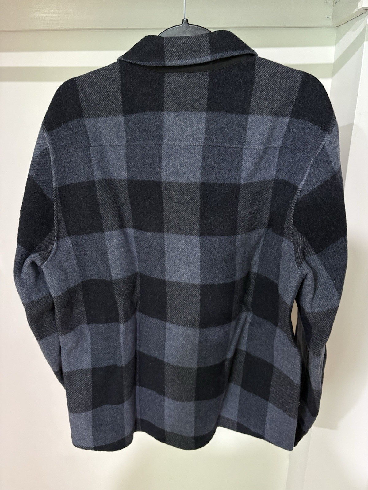 Vince Wool Shirt Jacket Mens L Blue Black Plaid Italian Fabric NWT Heavyweight