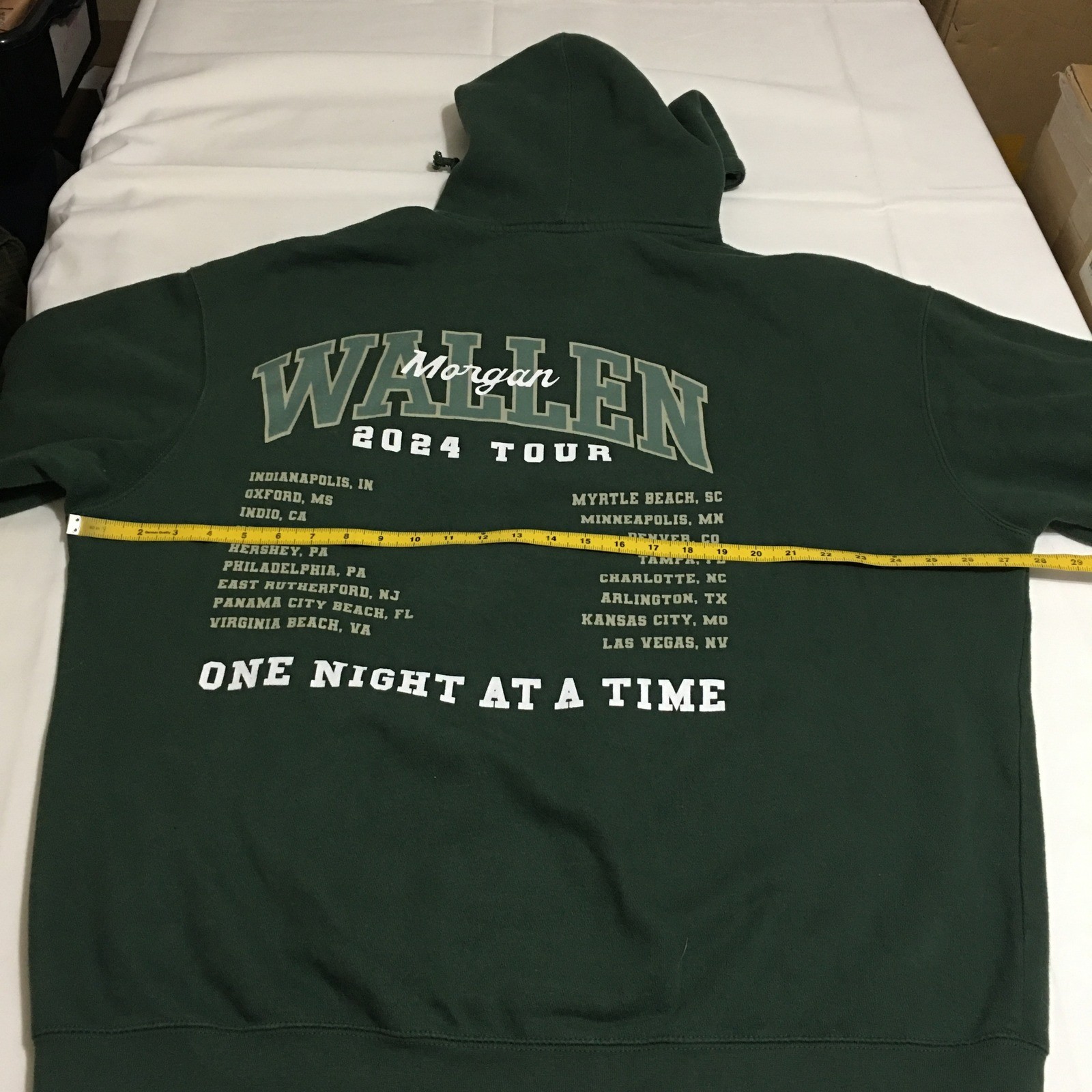 Morgan Wallen Hoodie XL Green One Night At A Time 2024 Tour Concert