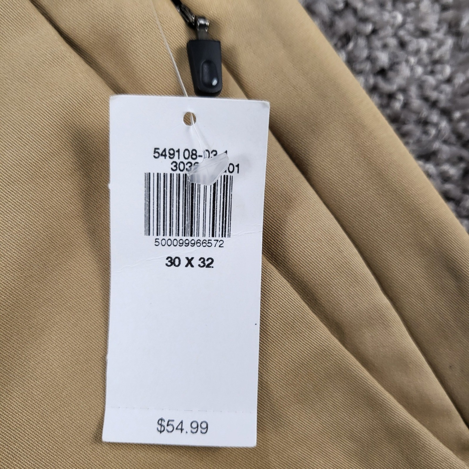 Old Navy Mens Ultimate Tech Straight Pants 30×32 Classic Khaki Built-In Flex NEW