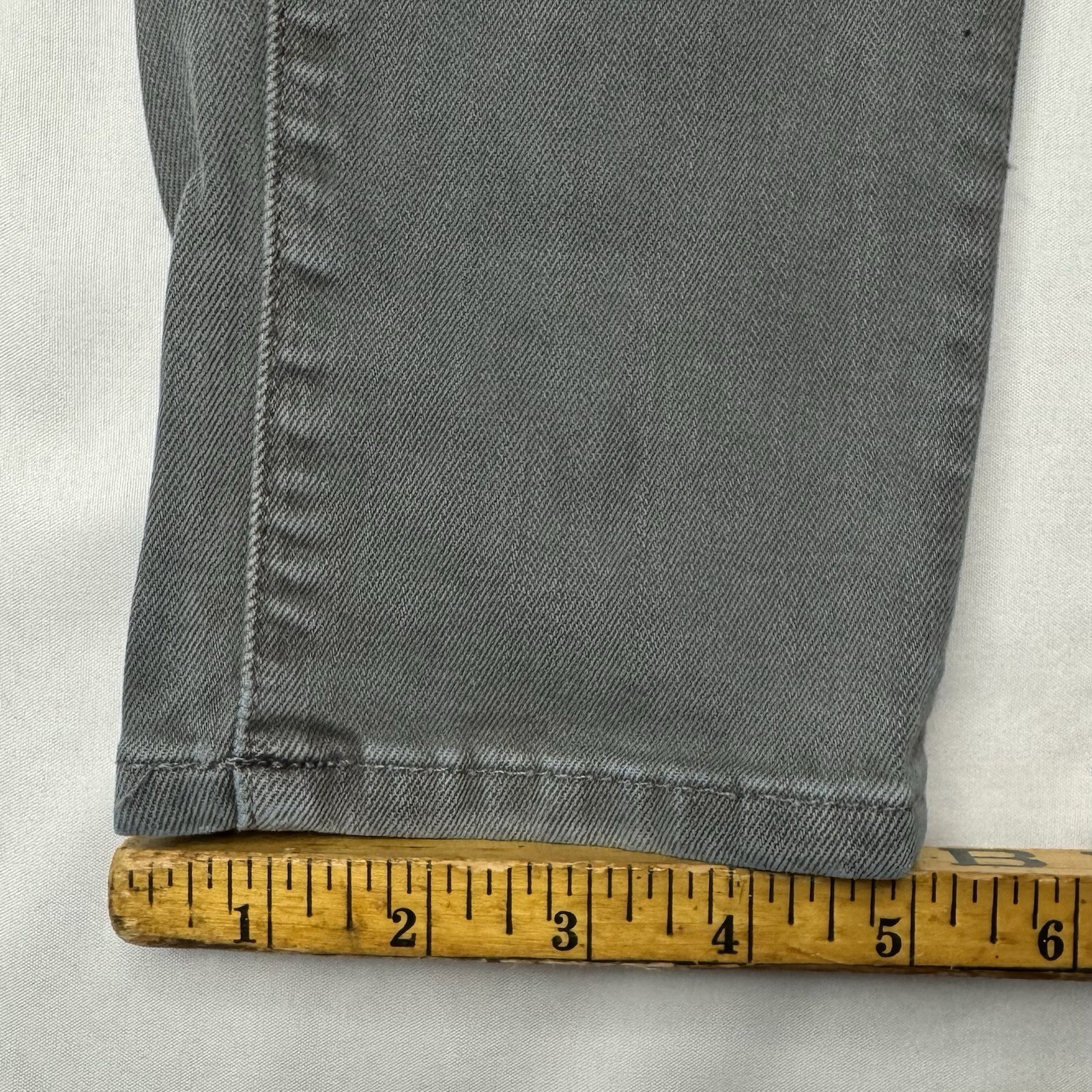American Eagle Skinny Next Level Flex Jeans Mens 28×34 Gray Distressed Denim