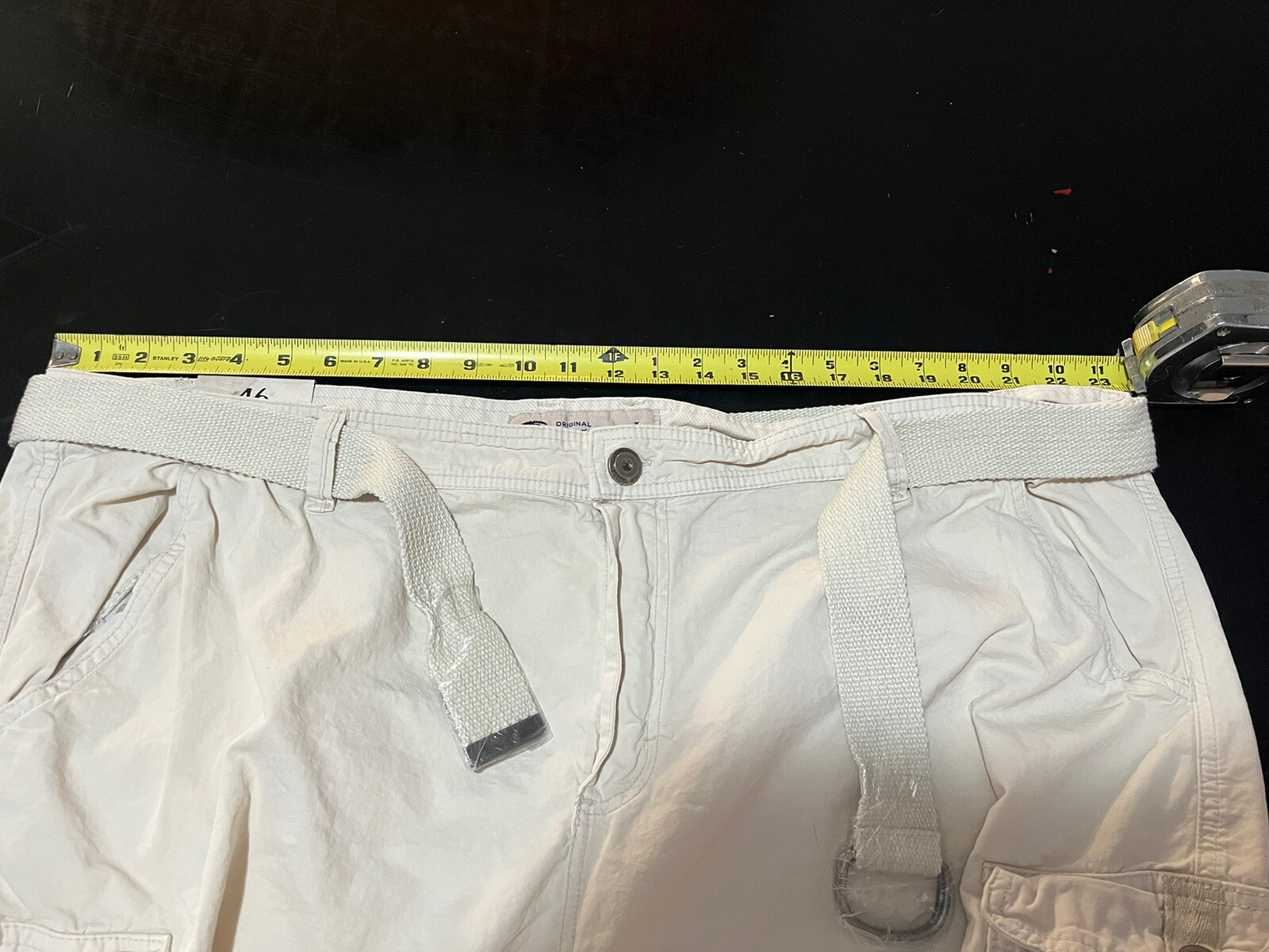 BLU ROCK MEN’S PREMIUM UTILITY 11″ CARGO SHORTS STONE SZ 46 BELTED NWT’S