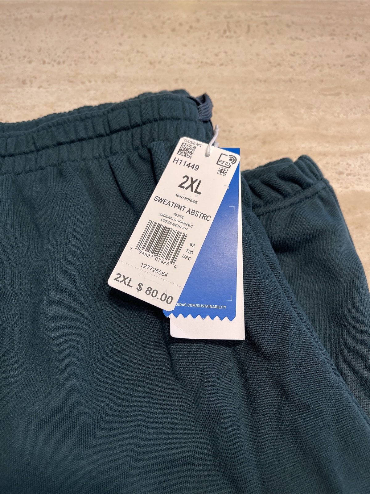 Adidas Men’s RYV cuffed Sweatpants. H11449 2XL Green Night.. NEW WITH TAGS.
