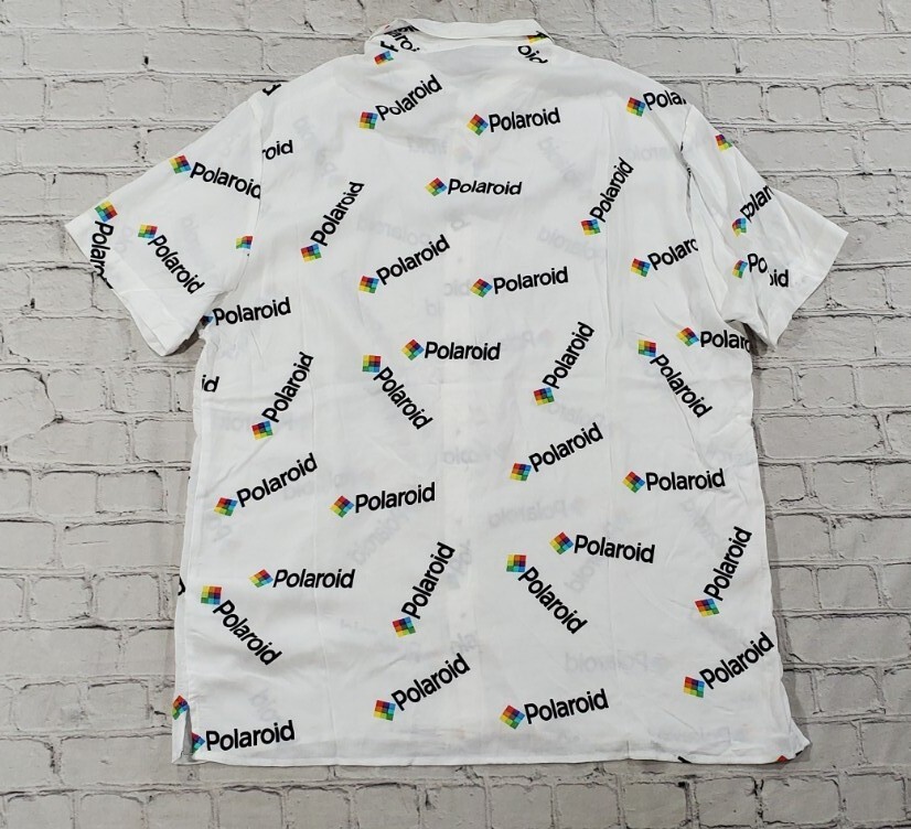 Polaroid Logo All Over Print Button Up Shirt MENS SIZE MEDIUM