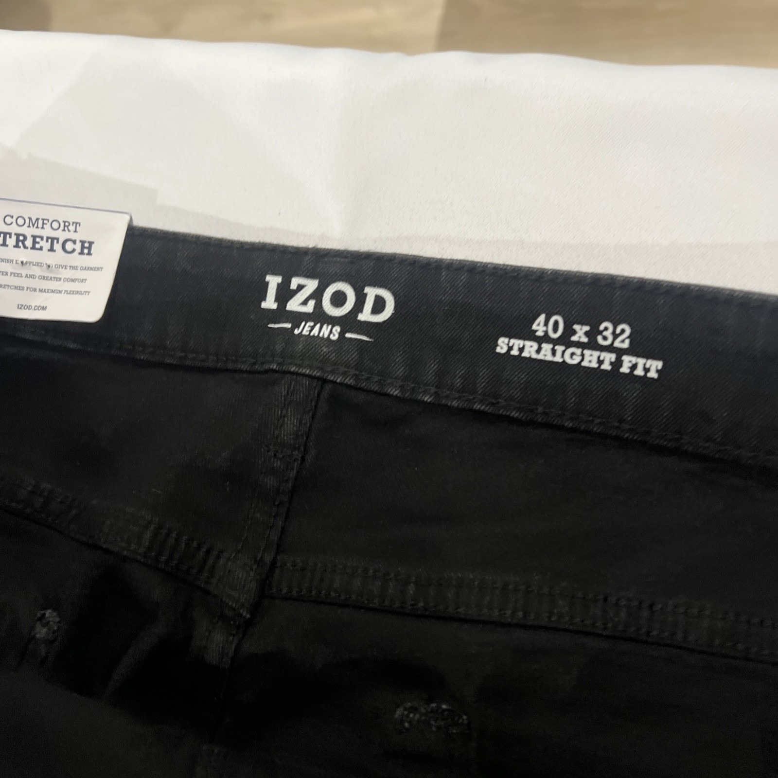 IZOD Men’s Straight Fit Jeans Black 40×32 Stretch 5 Pocket NWT