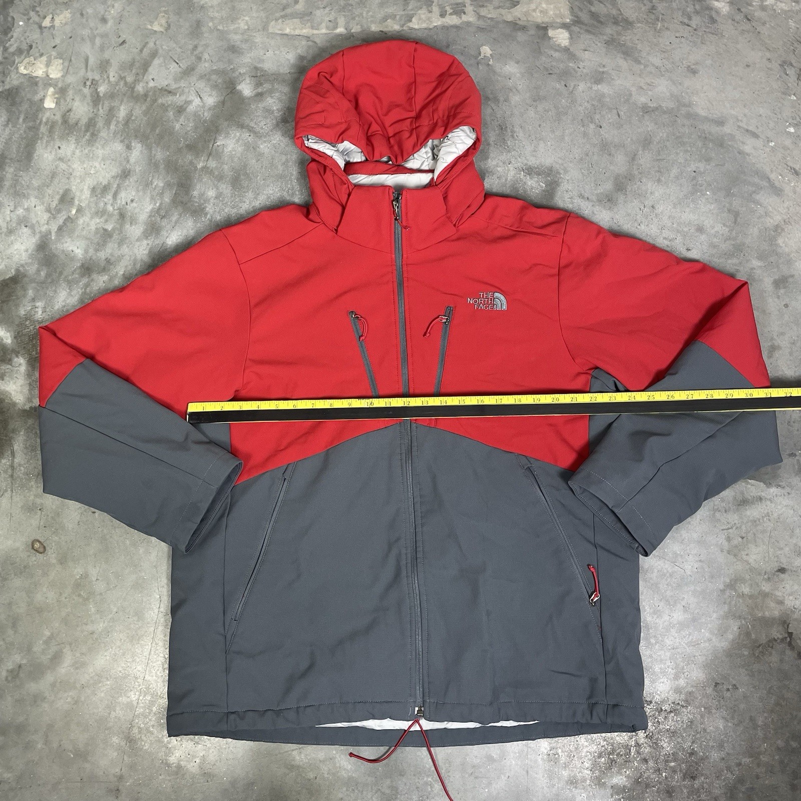 The North Face Men’s XL/TG Red/Gray Colorblock Hooded Full Zip Jacket BROKEN ZIP