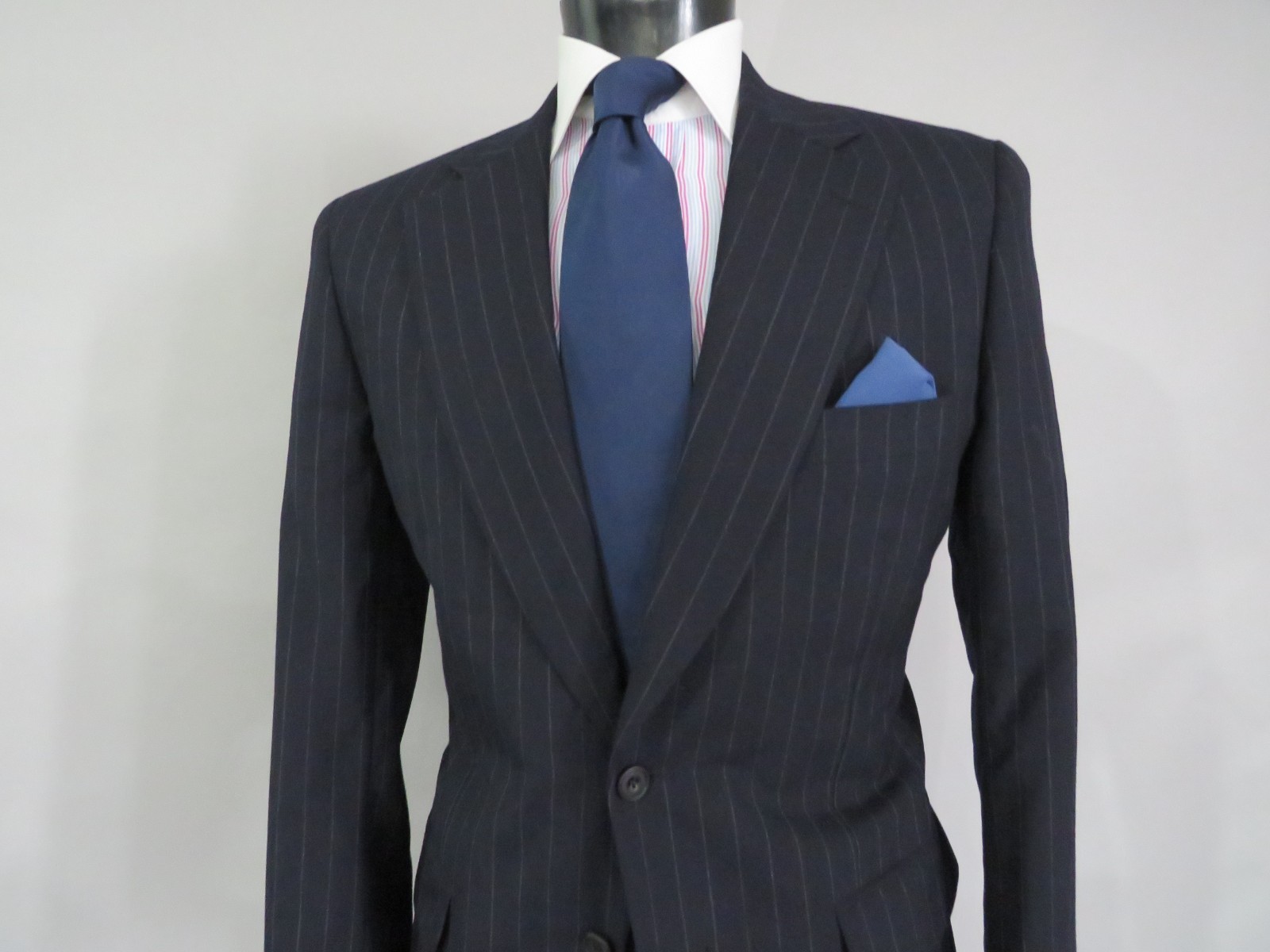 Paul Stuart woven in Scotland navy blue bold chalk stripe canvas suit 41-42 R