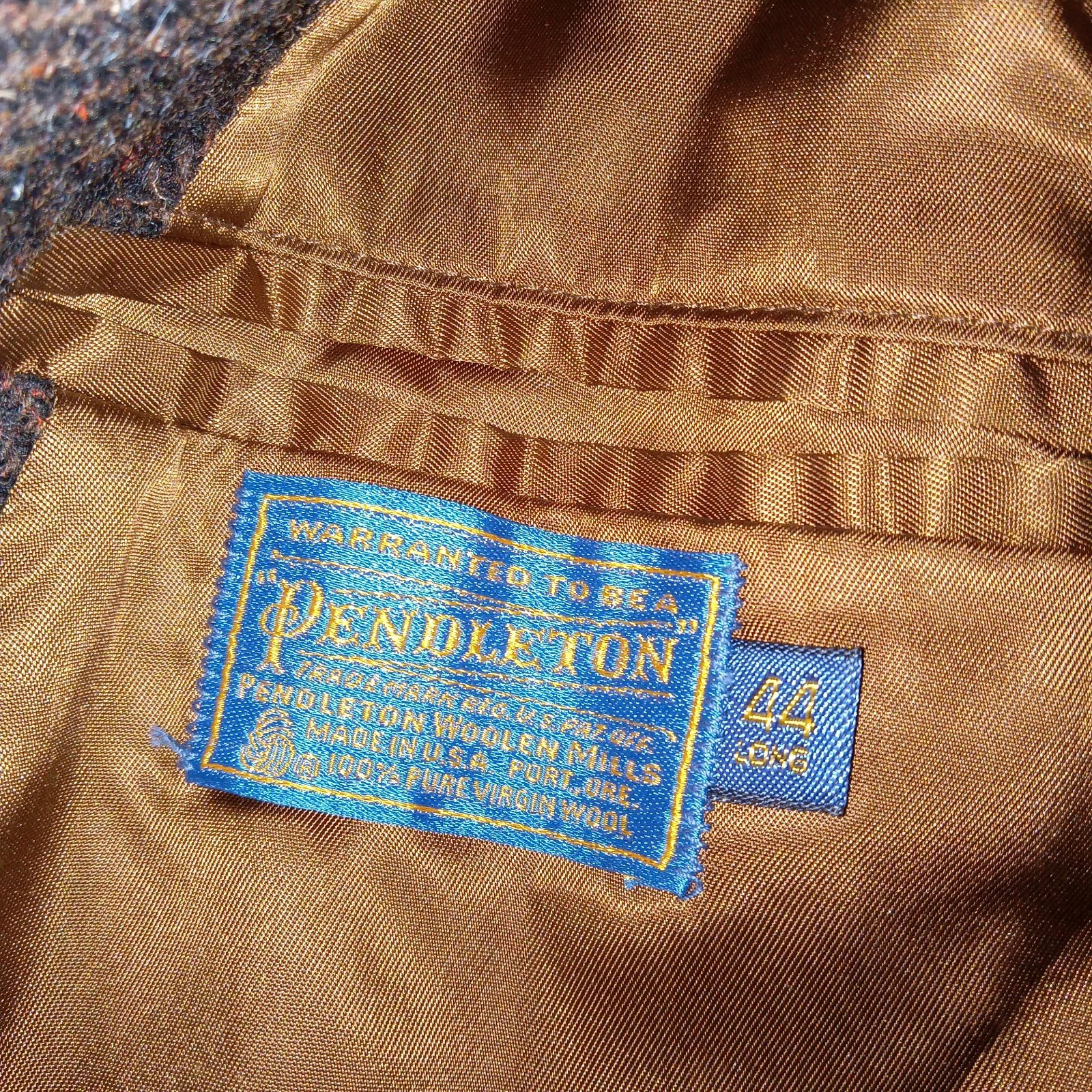 Vtg PENDLETON 100% Virgin Wool Lined Tweed Men’s Overcoat 44 Long Heavyweight