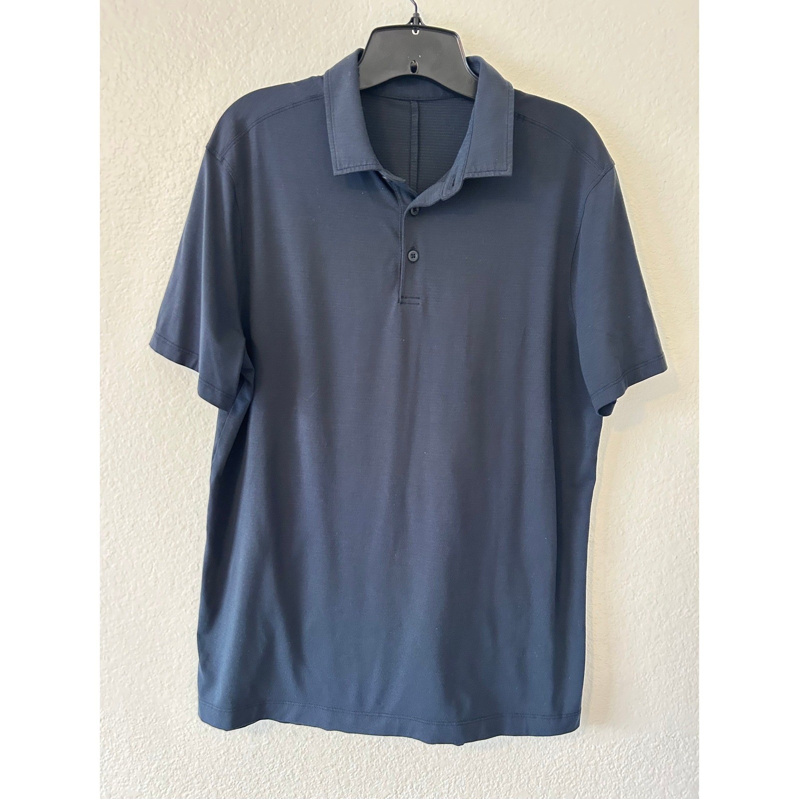 Lululemon Evolution Polo Shirt Mens Navy Blue Short Sleeve Golf Top 21in PTP