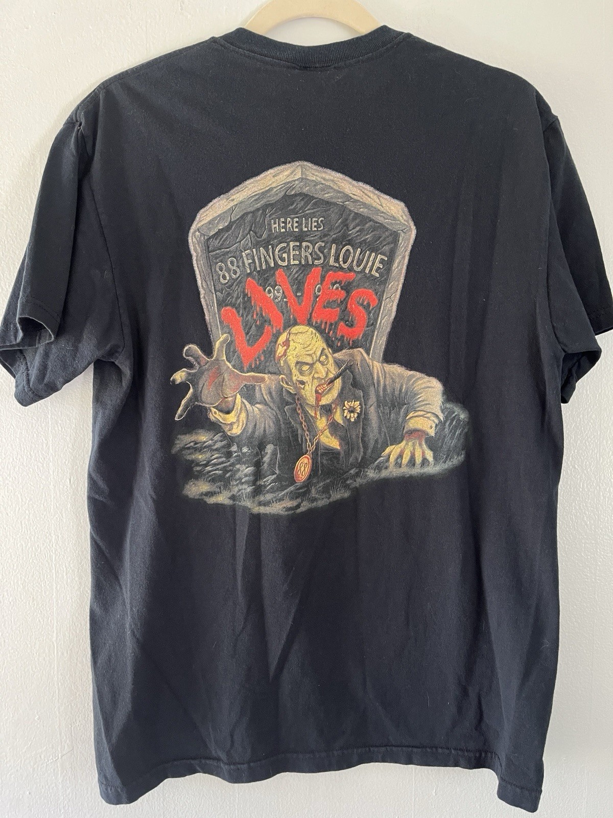 88 Fingers Louie Black T-Shirt Short Sleeve Cotton Men’s Size M