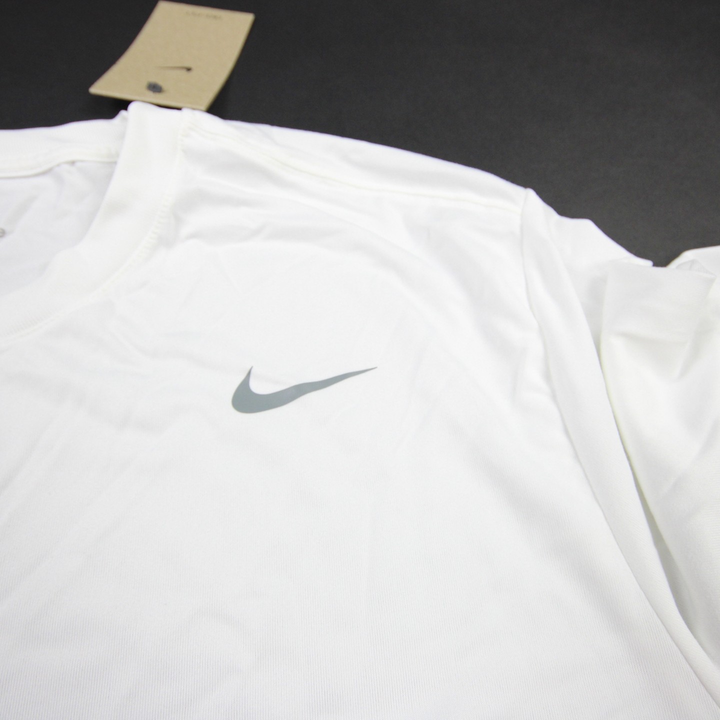 Nike Dri-Fit Short Sleeve Shirt Men’s White New with Tags Multiple Sizes