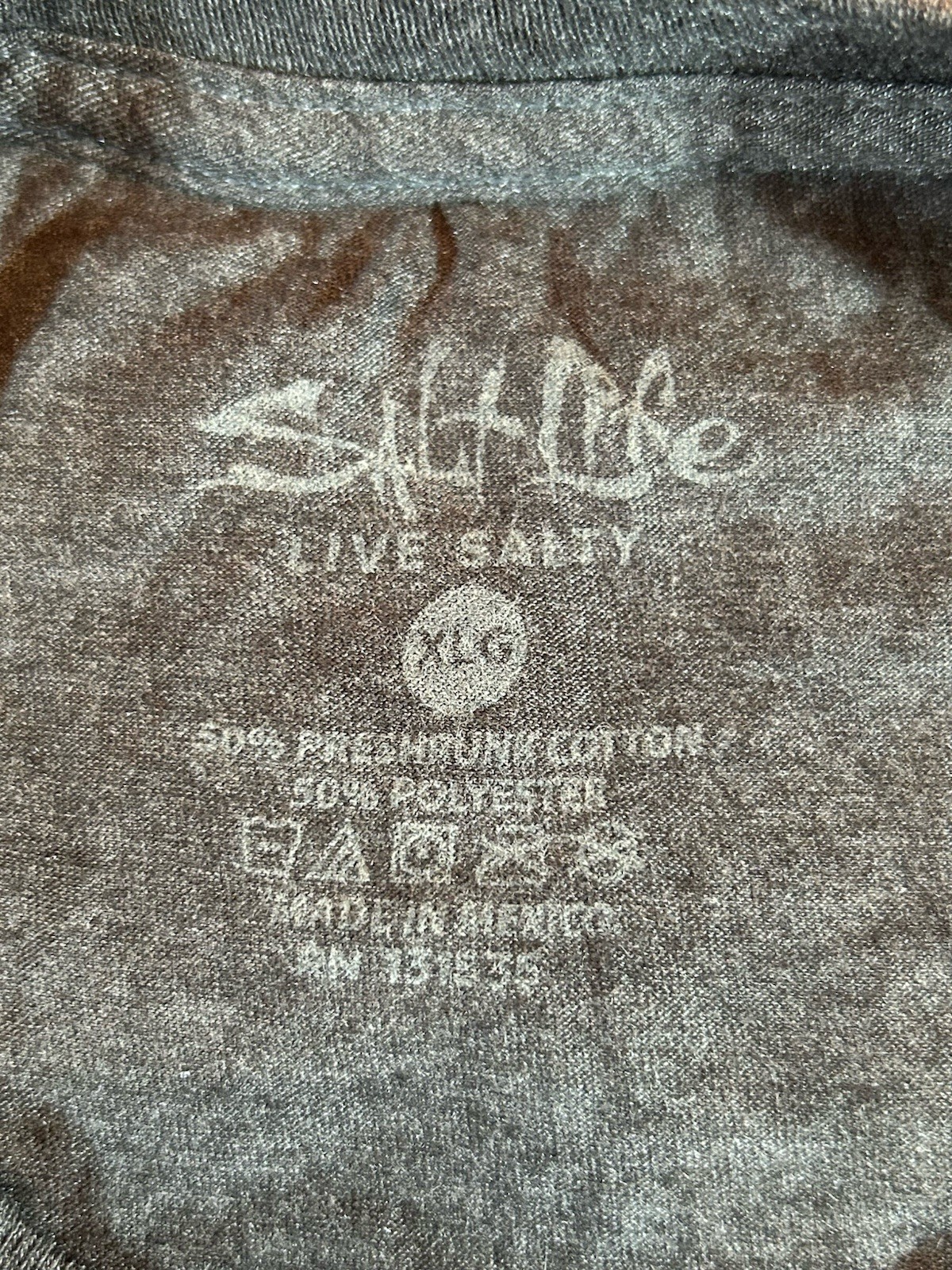 SALT LIFE Men’s XL Live Salty Casual Pullover LS Pocket T-Shirt Hook Line Sinker