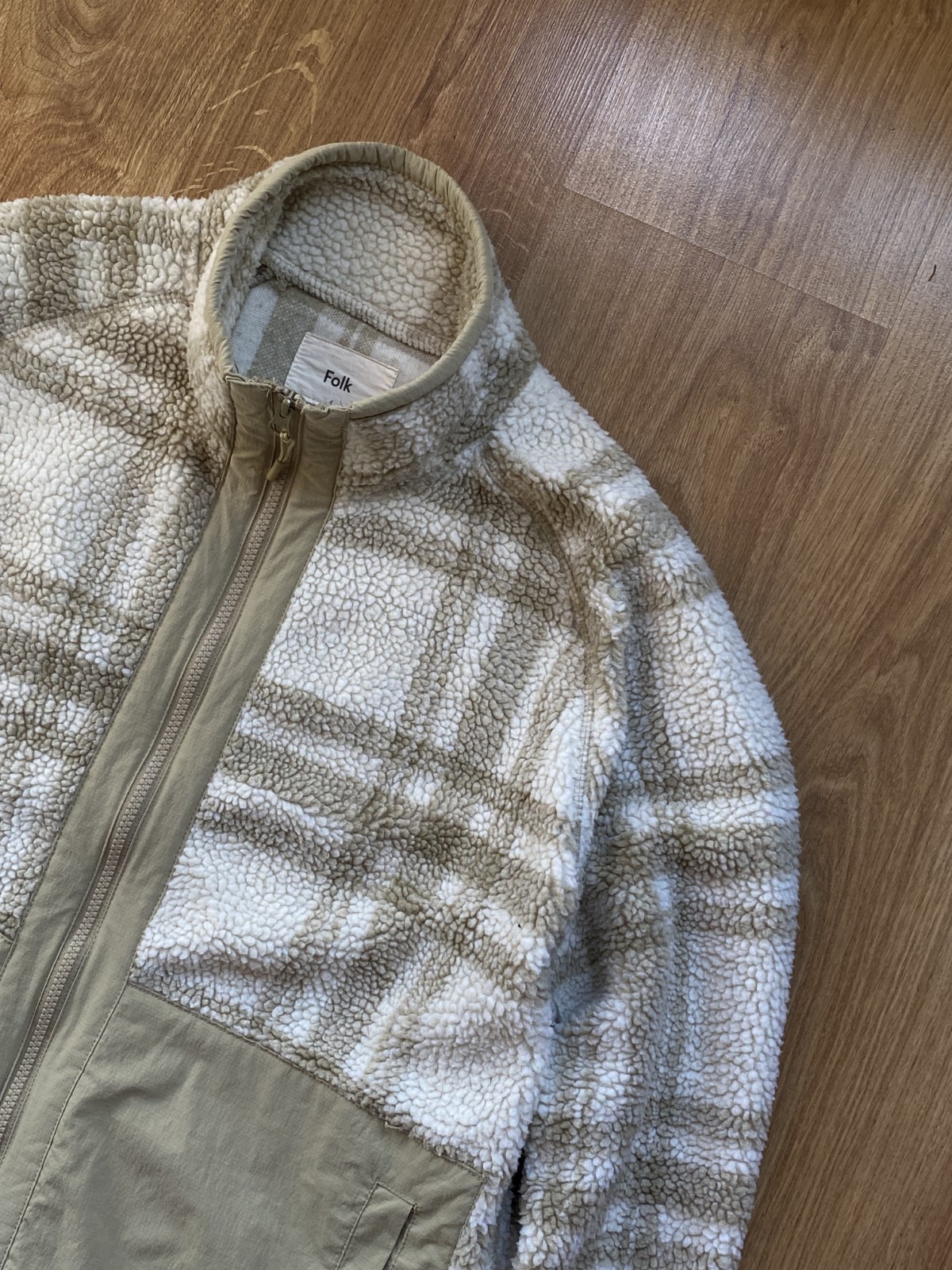 FOLK Sherpa Fleece Jacket – White & Beige Contrast Panels Size L Men’s Winter