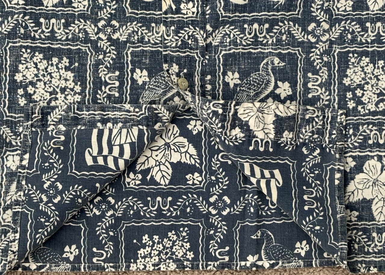 Reyn Spooner Lahaina Sailor Button Up Shirt Mens Large Blue Reverse Print