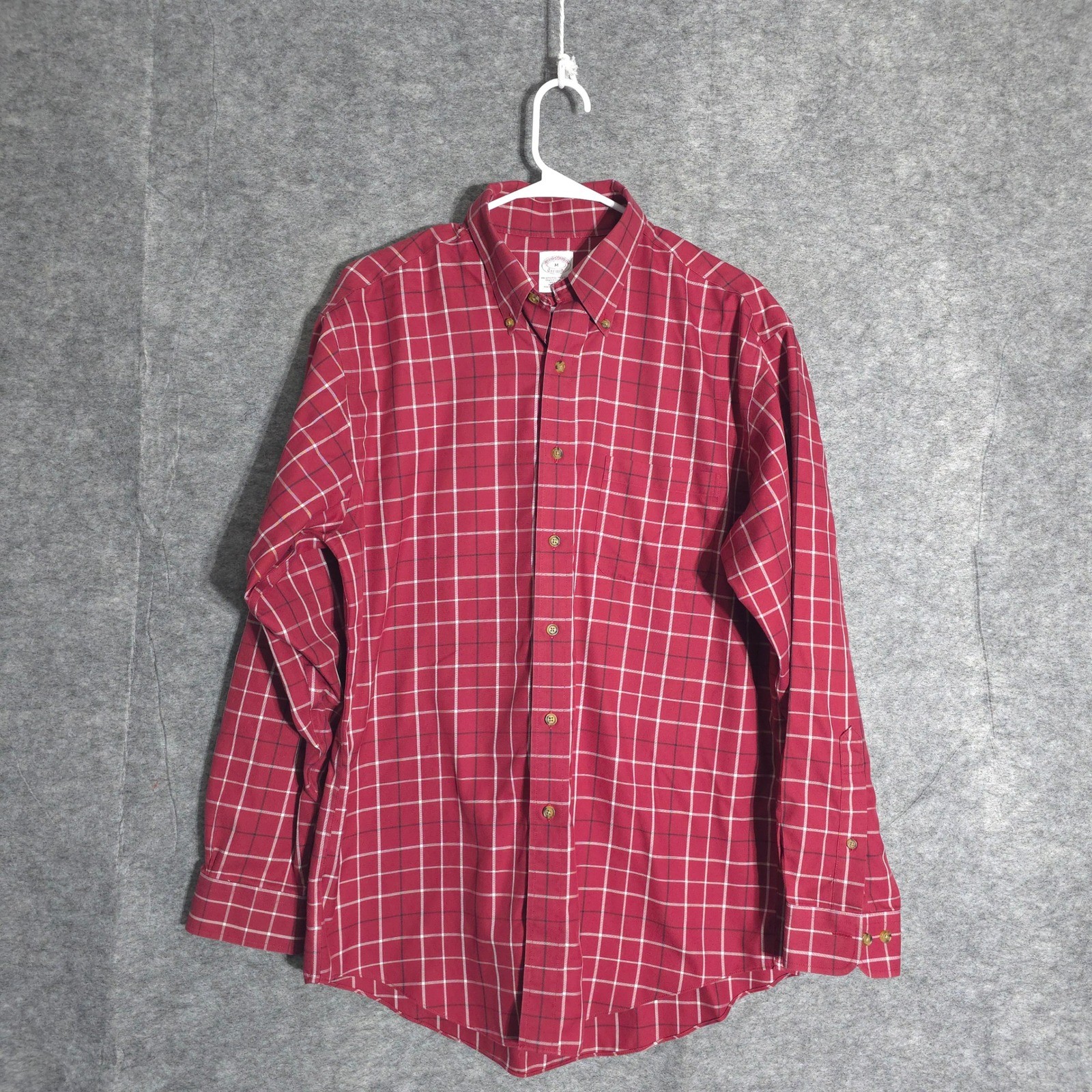 Brooks Brothers Plaid Button Down Shirt Mens M Traditional Fit Cotton LS Office