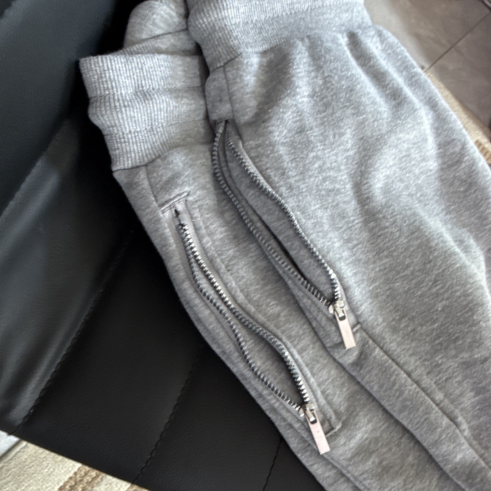 Blue Ice Men’s Gray Fleece Jogger Pants Drawstring Elastic Waist Pockets L