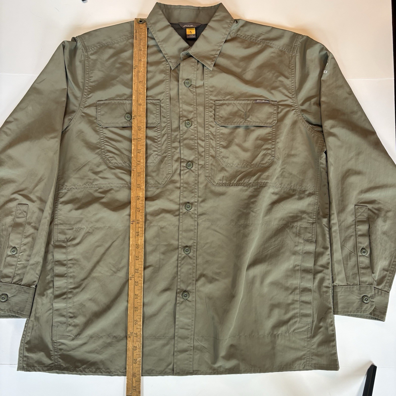 Eddie Bauer Shirt Travex Mens Large Green Long Sleeve Button Up Outdoor Workwear