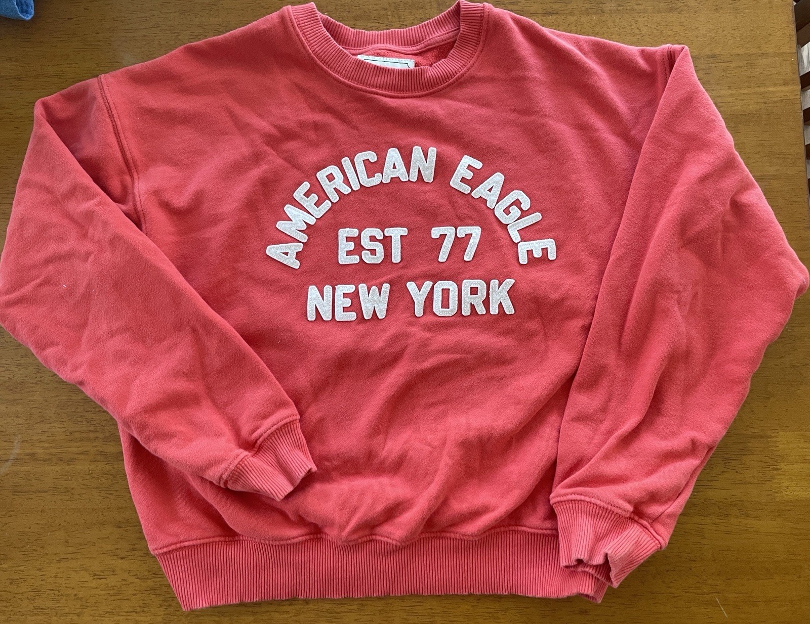 American Eagle Pink Graphic Logo Crew Neck Fleece Pullover Sweatshirt Men’s XXS