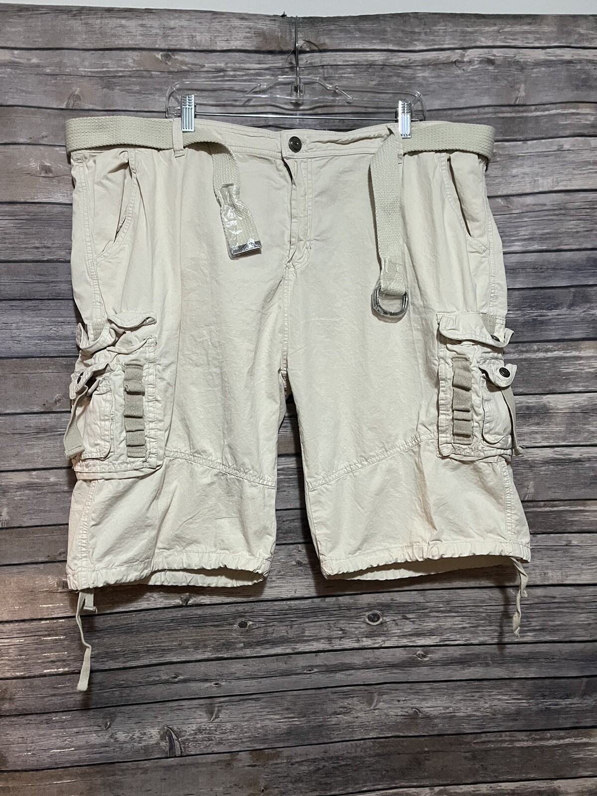 BLU ROCK MEN’S PREMIUM UTILITY 11″ CARGO SHORTS STONE SZ 46 BELTED NWT’S