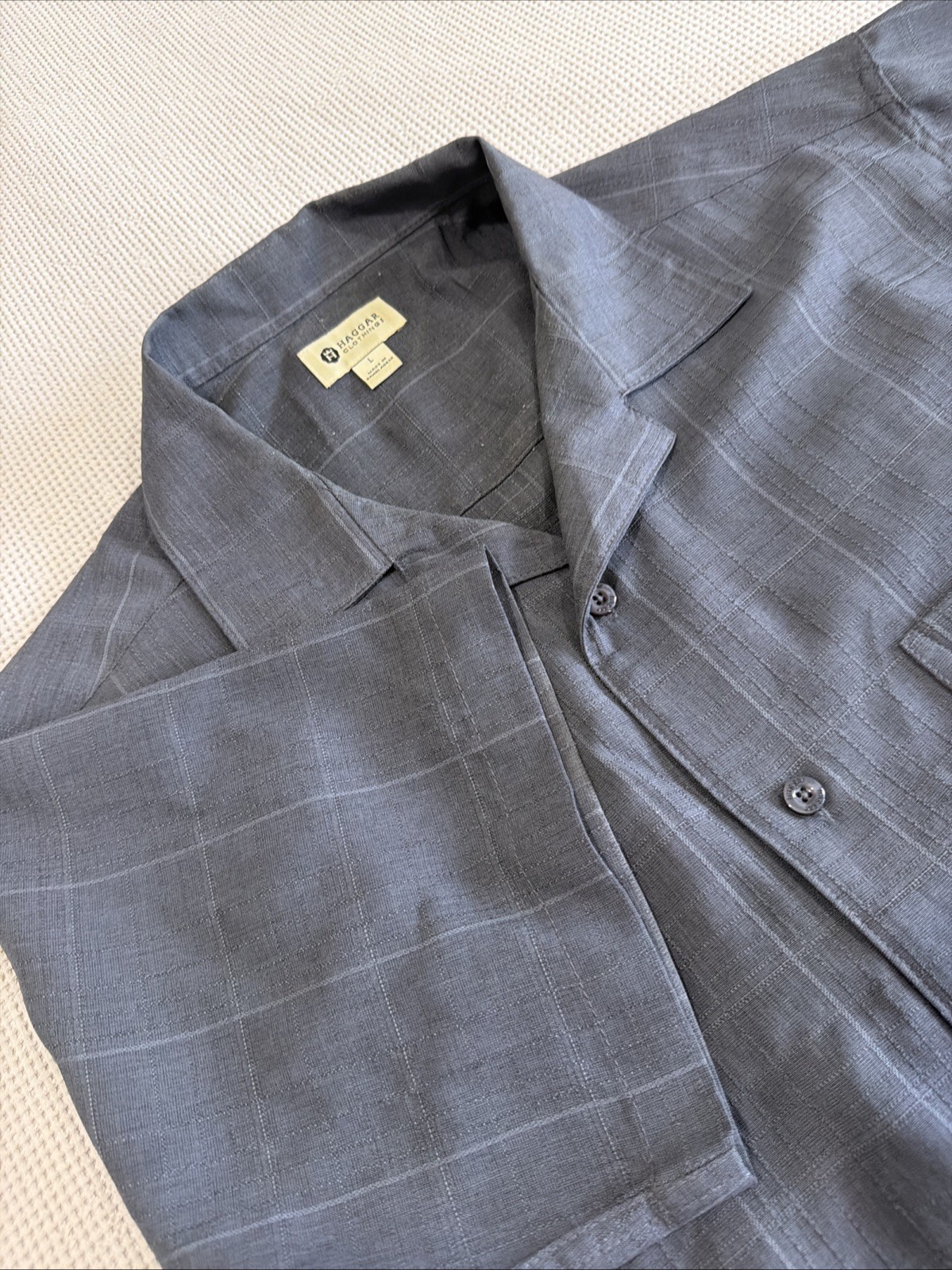 Haggar Collection Grey Square Men’s Button Up Short Sleeve Dress Shirt Size L