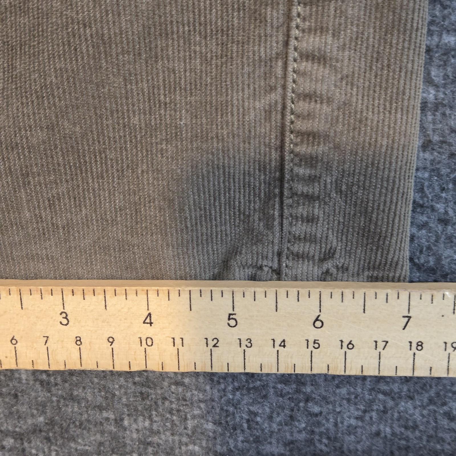 Peter Millar Men 34×32 Superior Soft Corduroy Five-Pocket Pants Juniper Olive