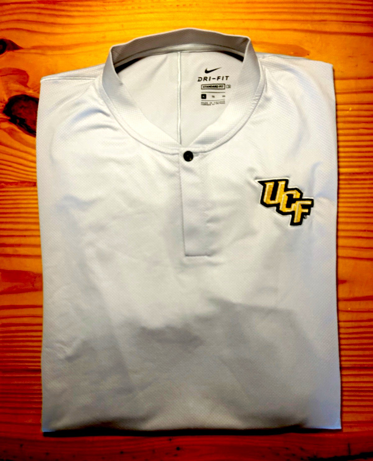 Nike TW Golf Dri-FIT UCF Knights Logo Men’s White Standard Fit Polo Shirt XL