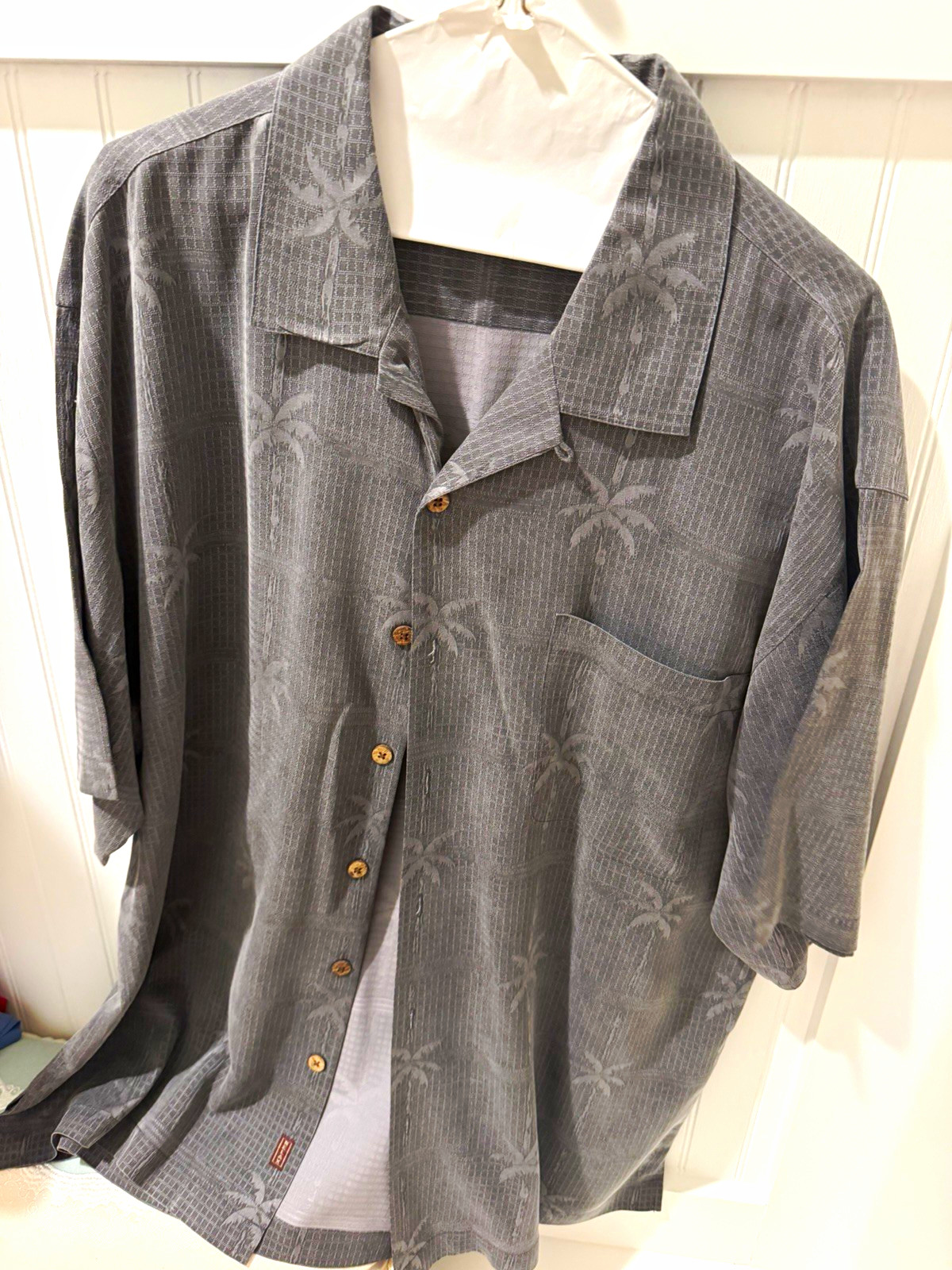 Tommy Bahama Men’s Silk Palm Tree Tropical Button-Front Shirt XL Gray