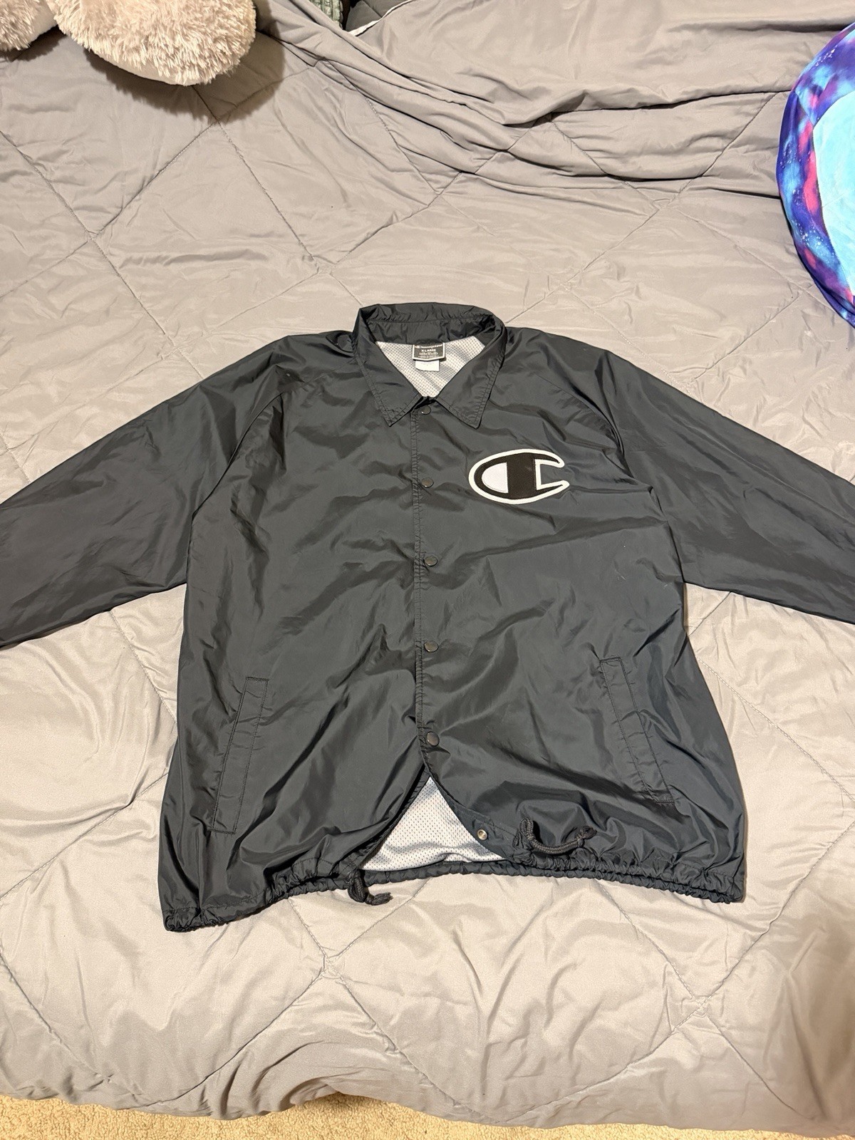 Champion Life Coaches Jacket with Big C Logo and Ribbed Cuffs Size XL Black