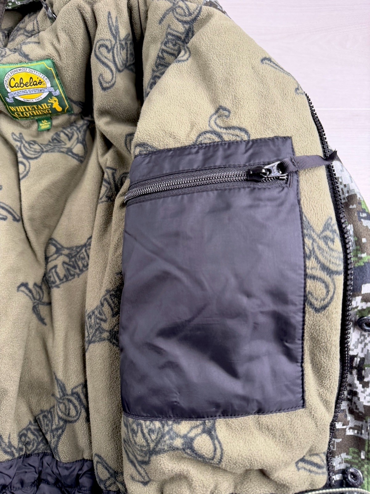 Cabelas MTO50 Whitetail Parka Goretex Thinsulate Scentlok Optifade Camo L EUC!