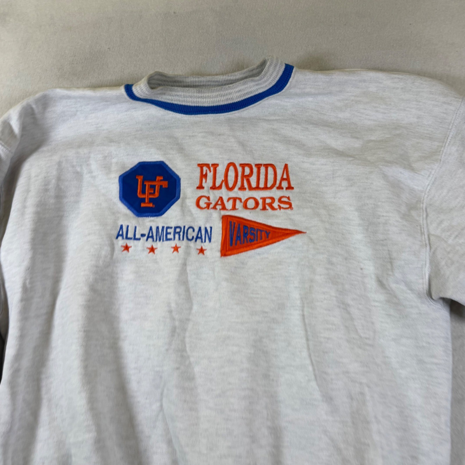 Vintage Florida Gators Wolf Sweatshirt Mens Large Ash Gray Embroidered 90s NCAA
