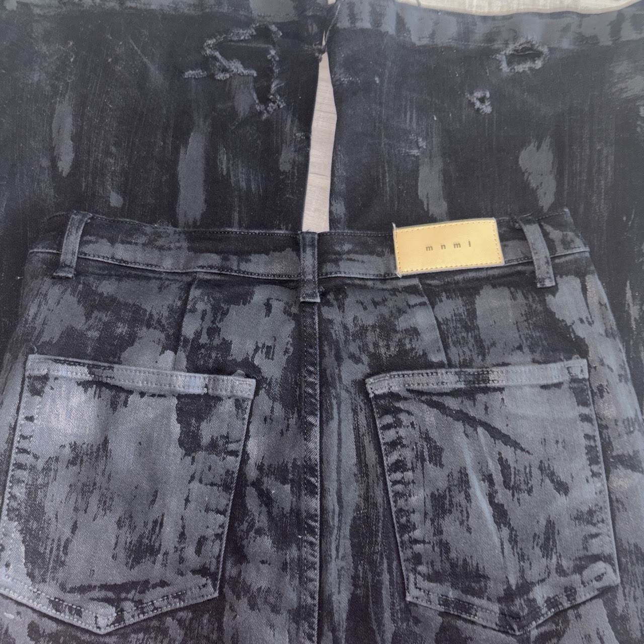 mnml Men’s Black Medium Wash Distressed Bootcut Denim Jeans Size 33