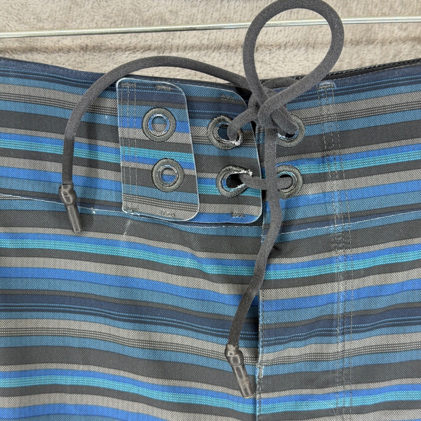 Lululemon Mens Striped Board Shorts Blue Grey Size 38 Swim Trunks Lace Up Pocket