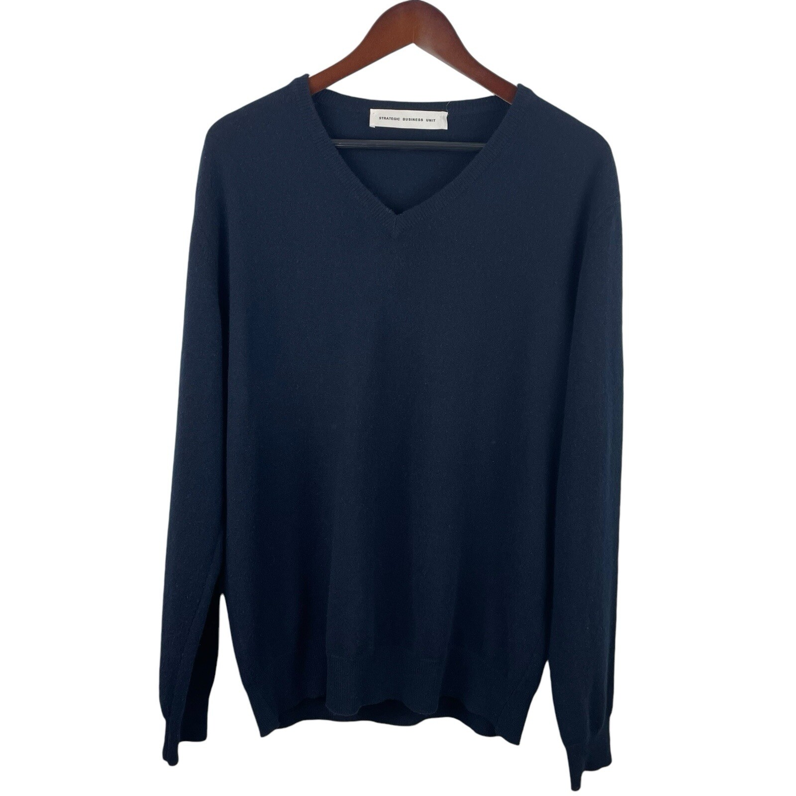 Strategic Business Unit Size XL Navy Cashmere V Neck Sweater Luxe Resort Italy
