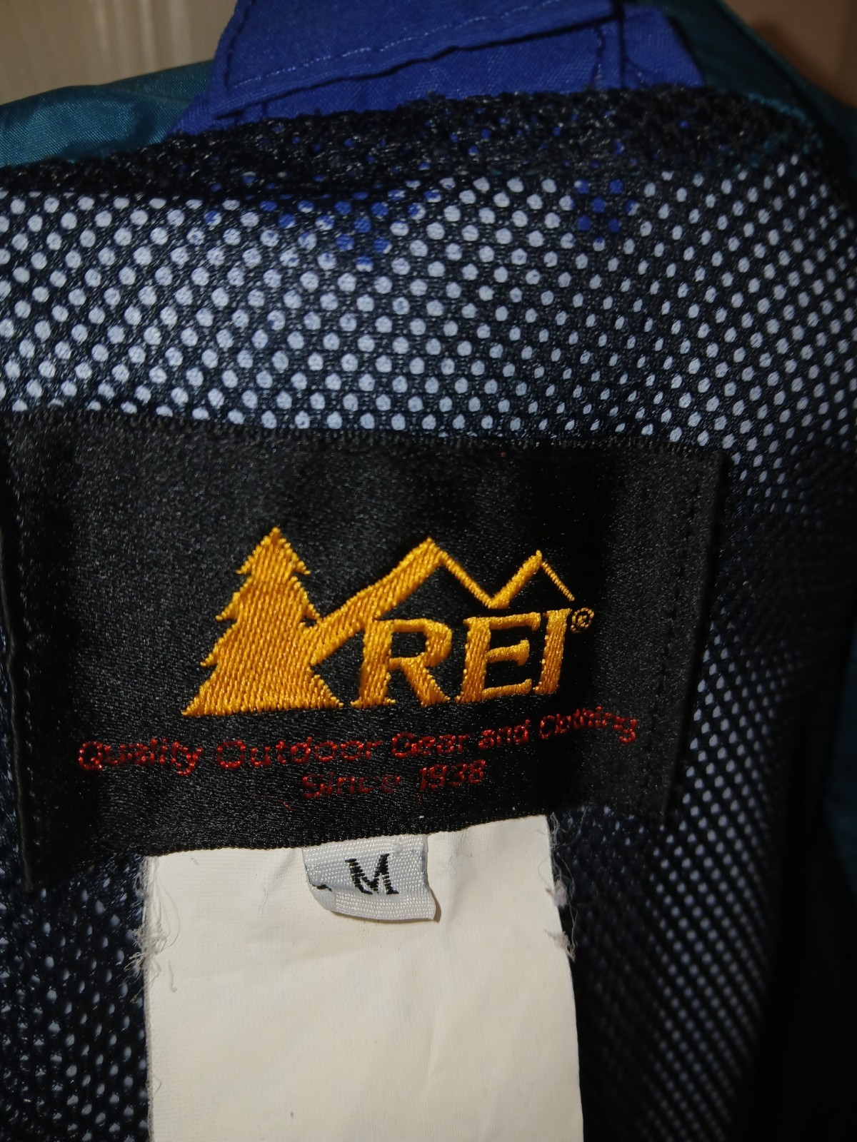 Vintage REI Full Zip Men’s Elements Medium Blue Rain Waterproof Jacket Hooded