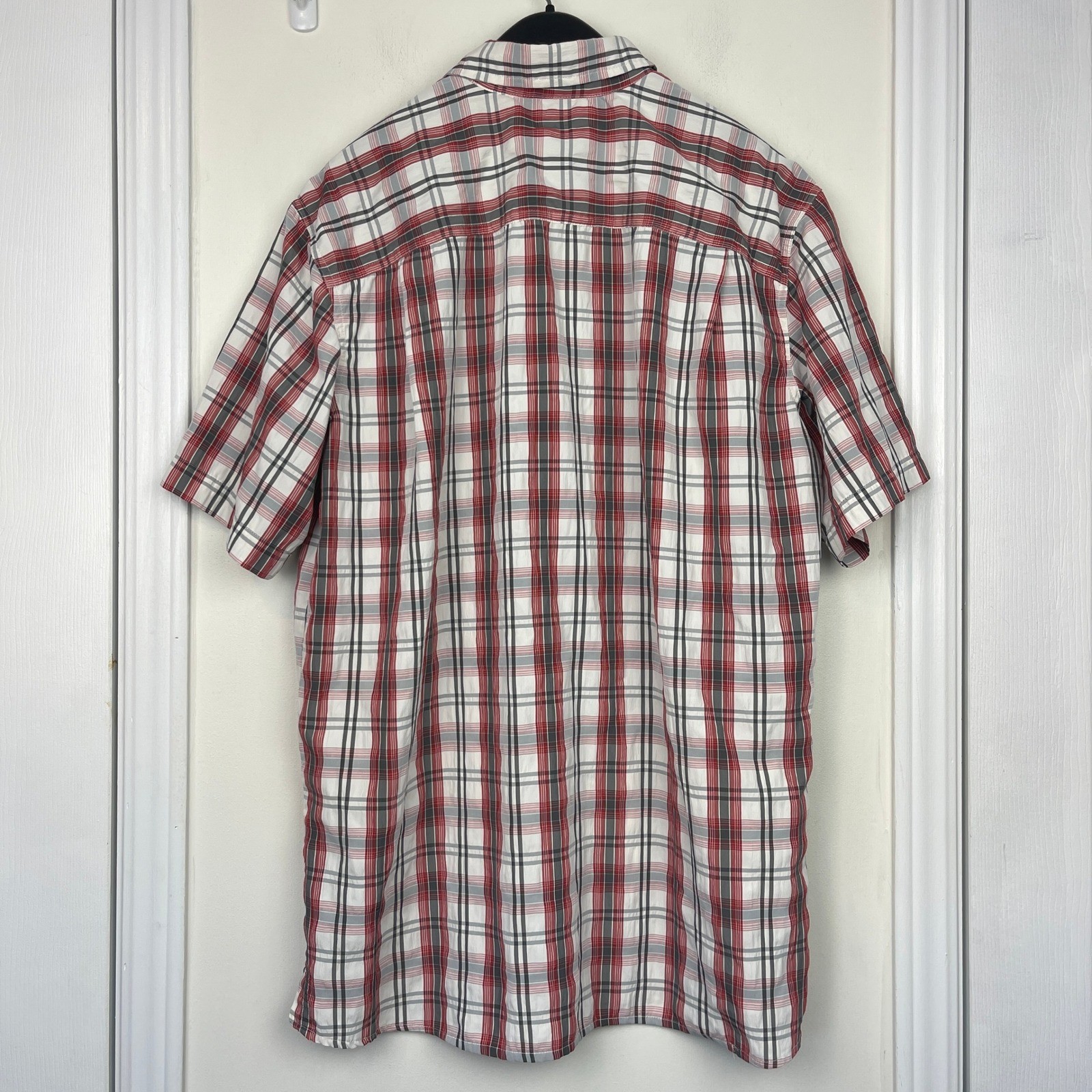 Eddie Bauer TRAVEX Mens LT Large TALL Short Sleeve Hiking Shirt Red Plaid 0745