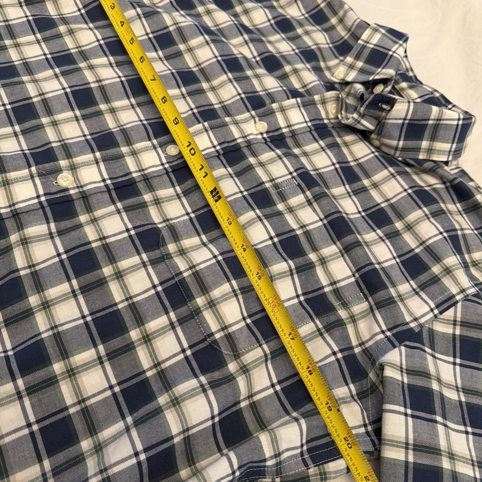 St. John’s Bay Iron Free Plaid Button Up Shirt Men’s Medium Blue Long Sleeve