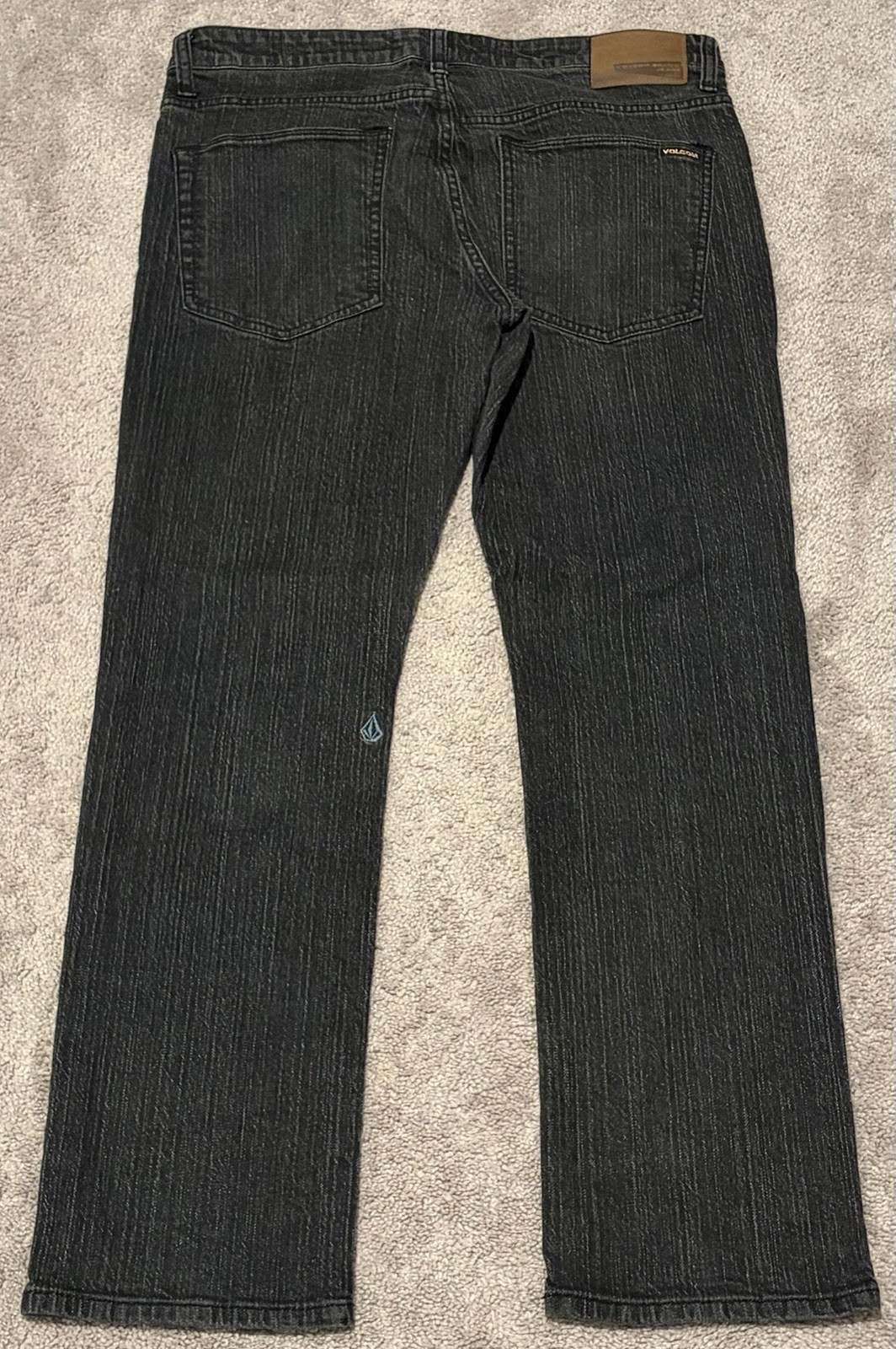 Volcom Solver Modern Straight Black Jeans Men’s Size 34×30 True To This