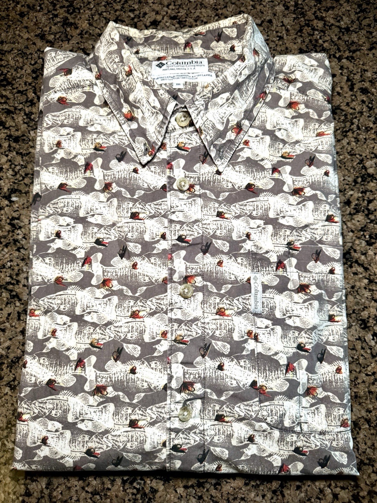 Columbia Men’s Short Sleeve Fishing Camp Fish Cotton Button Shirt Hook Lure XXL