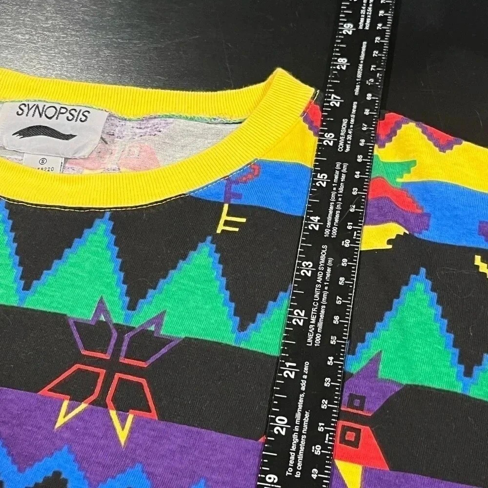 Vintage Synopsis New York Mens Small Aztec Tribal 90s Bright Short Sleeve Top