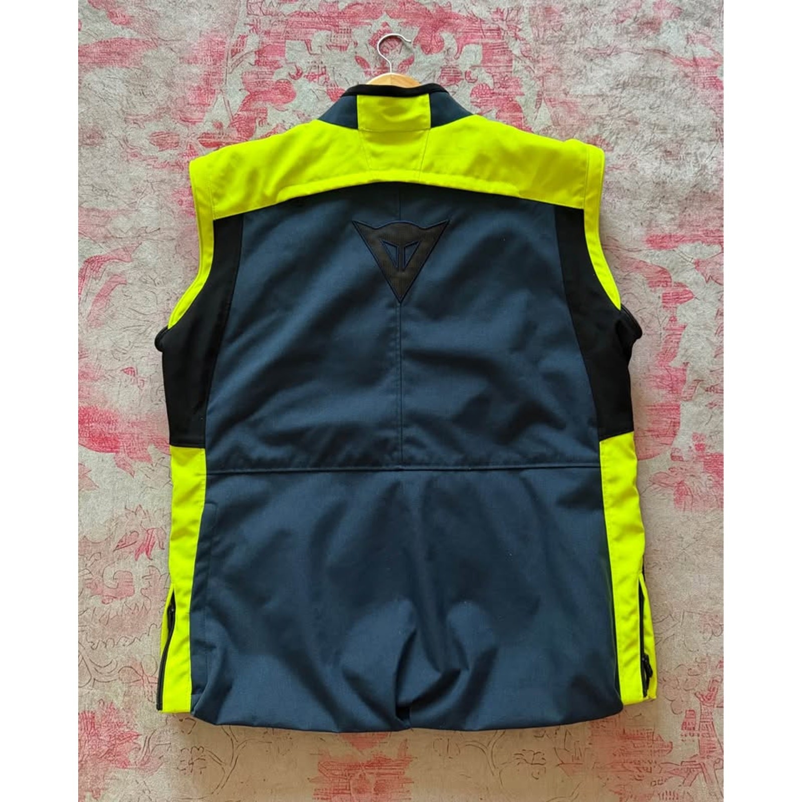 Dainese Alligator Tex Motorcycle Jacket Men’s 54 (Large)
