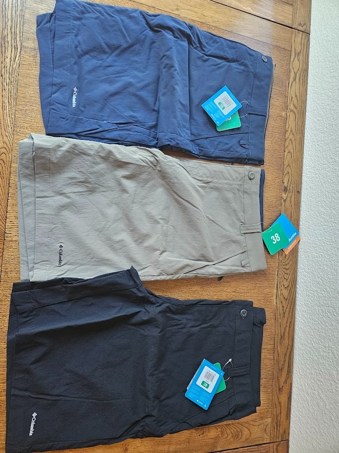 Columbia Mens Shorts Black, Navy or Stone 32, 34, 36, 38 or 40 10″ New w Tags