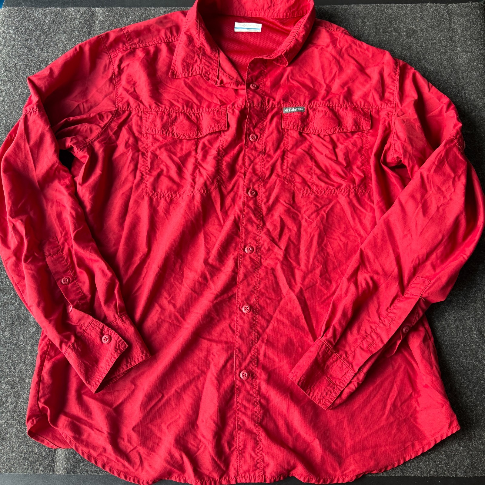 Columbia Omni-Shade Mens Large Red Hiking Shirt Vented Roll Tab Long Sleeve