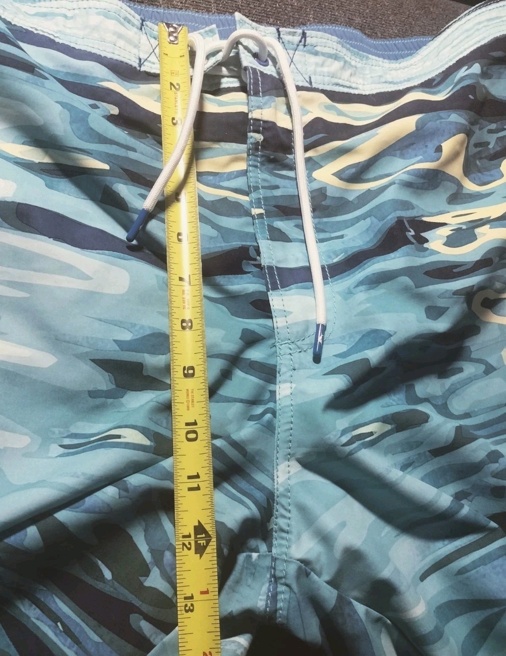 Tommy Bahama Swim Trunks Men XXL Blue Yellow Wave Aquatic AOP Marlin Logo