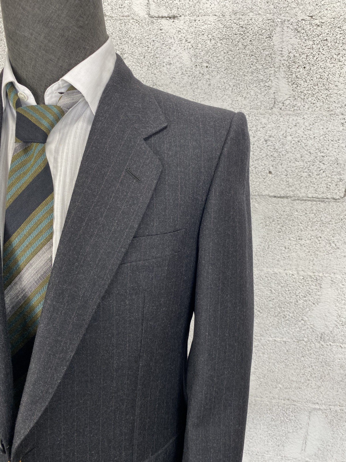 Giorgio Reggiani men’s dress size 46 drop 6 100% merino wool Made in Italy