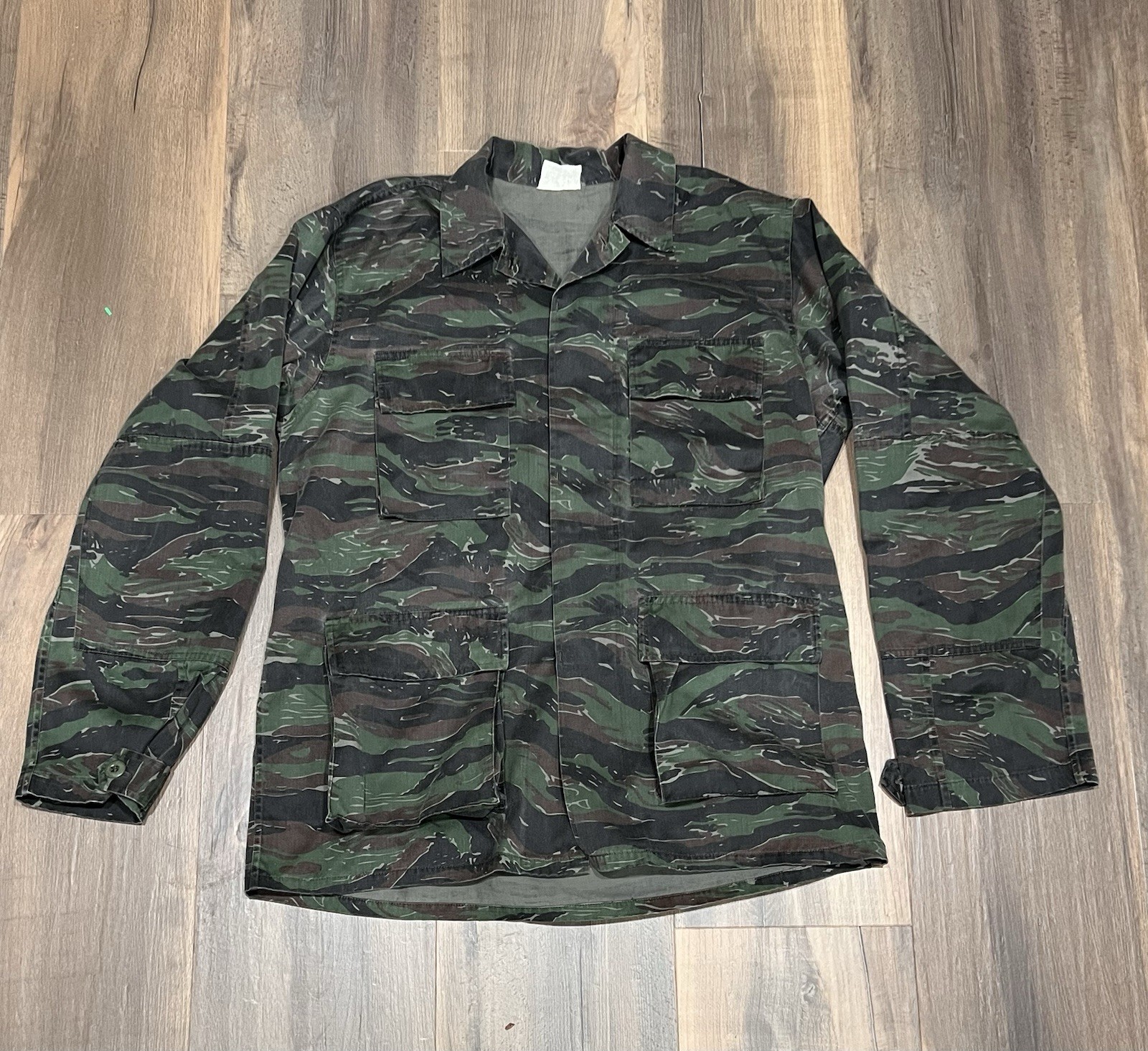 Vintage Jacket Mens X Large Green Tiger Stripe Camo Combat Coat 90s