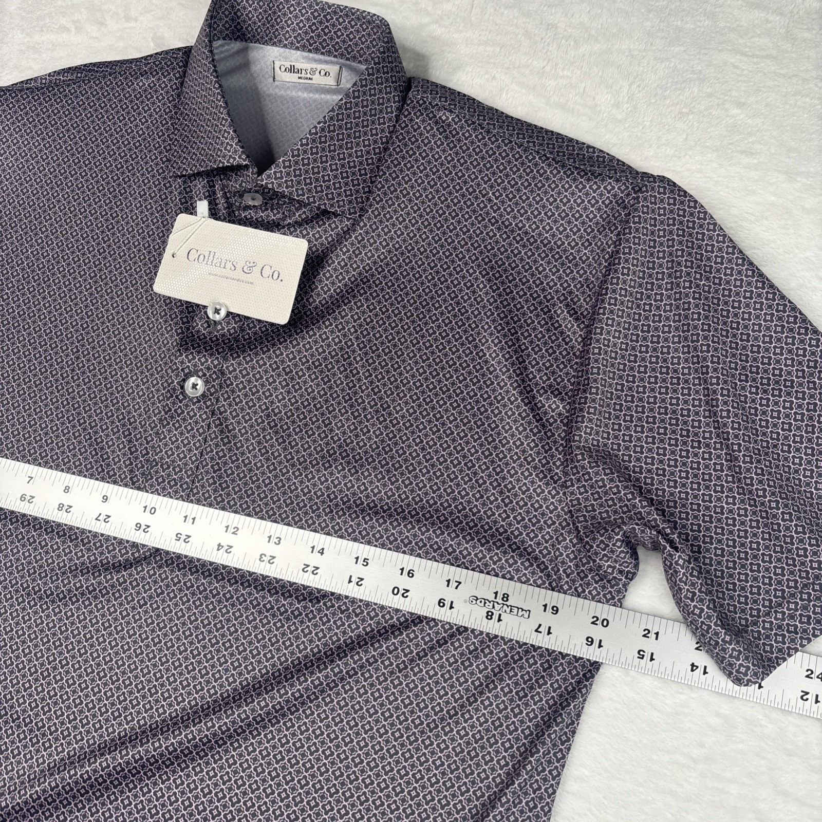 Collars and Co NWT Semi-Spread Collar Polo Crest Point Grey And Pink – Size M