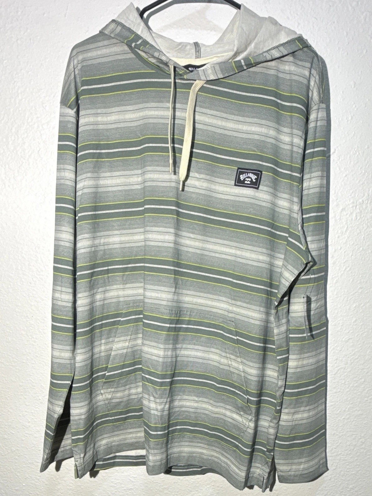 Billabong Men’s Gray/Green/White Striped Pullover Hoodie XL & L Logo Knit Cotton