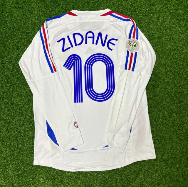 Zidane #10 France 2006 White Retro Soccer Jersey Long Sleeve