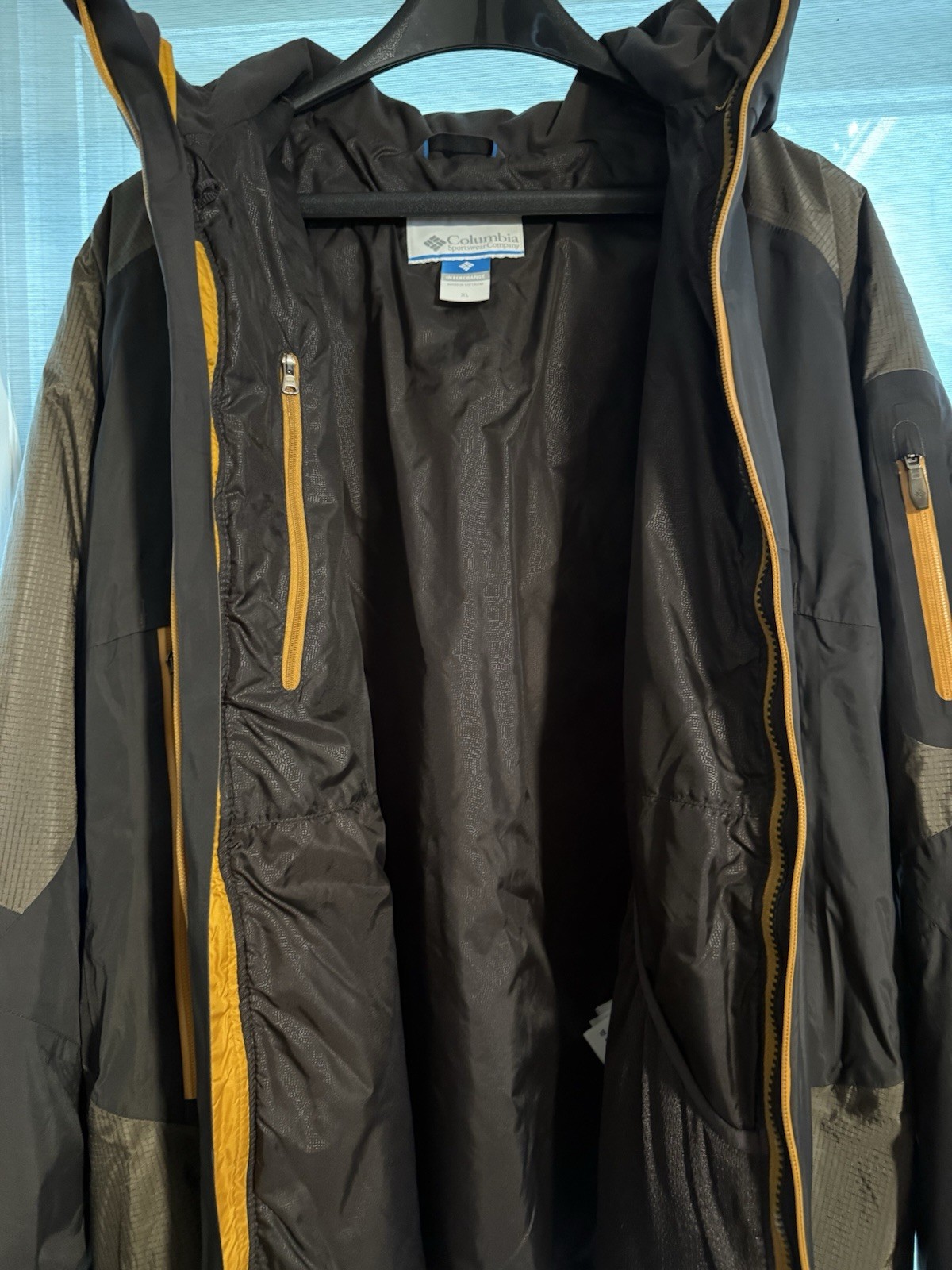 Columbia Omni-Tech Interchange Waterproof Hooded Jacket – Men’s XL Style SM7833